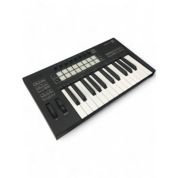 Used Novation Used Novation Launchkey 25 Key MIDI Controller