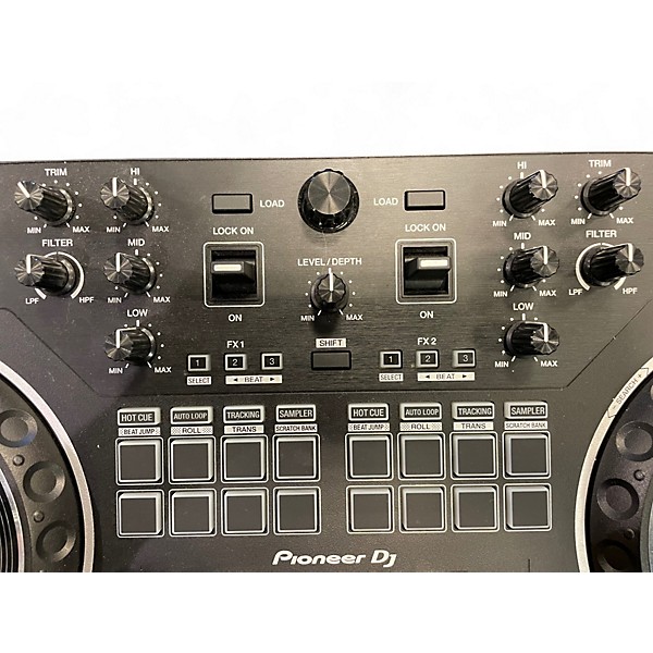 Used Pioneer DJ Used Pioneer DJ DDJ-REV1 DJ Controller