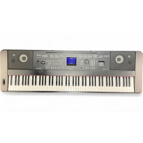 Used Yamaha DGX650 88 Key Portable Keyboard