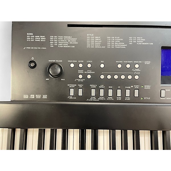 Used Yamaha DGX650 88 Key Portable Keyboard