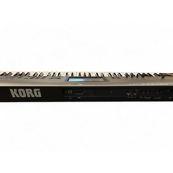 Used KORG Used KORG Krome 73 Key Keyboard Workstation