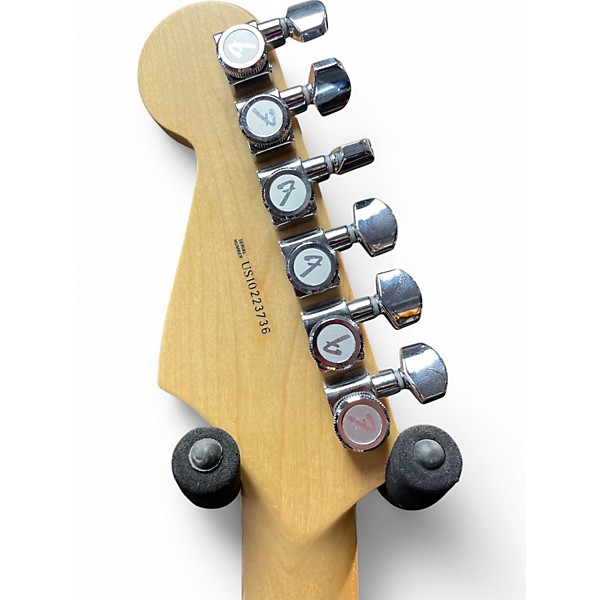 Used 2010 Fender Thin-Skin american standard Stratocaster Olympic White Solid Body Electric Guitar
