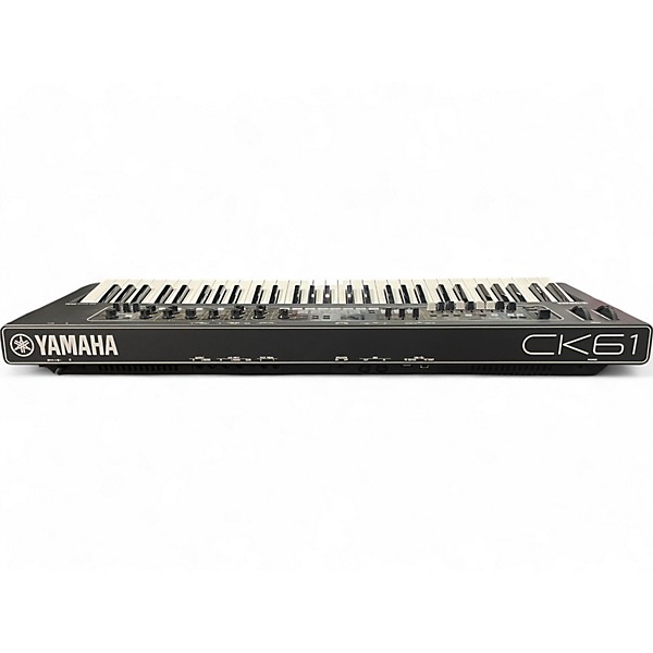 Used Yamaha Used Yamaha CK61 Keyboard Workstation