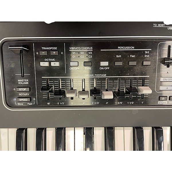 Used Yamaha Used Yamaha CK61 Keyboard Workstation