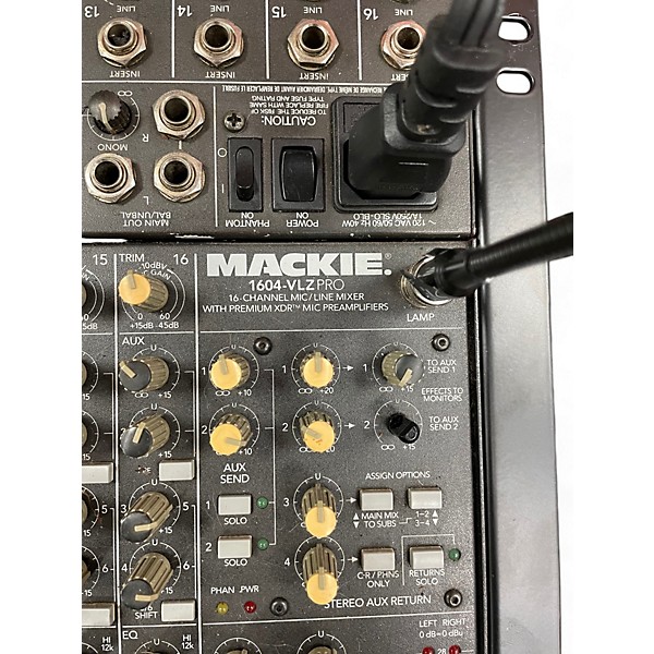 Used Mackie Used Mackie 1604VLZ PRO Unpowered Mixer