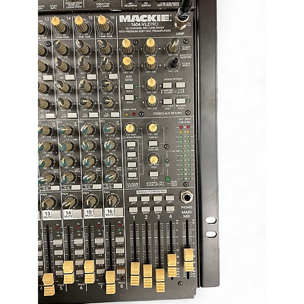 Used Mackie Used Mackie 1604VLZ PRO Unpowered Mixer