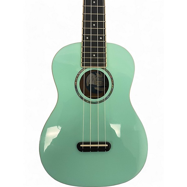 Used Fender zuma Seafoam Green Ukulele