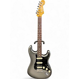 Used Fender Used Fender American Professional II Stratocaster Metallic Silver Solid Body Electric Guitar