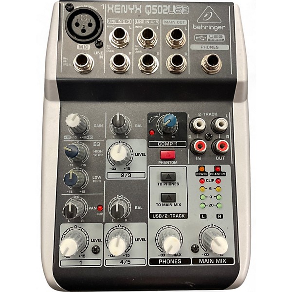 Used Behringer HenyxQ502 Powered Mixer