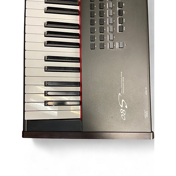 Used Yamaha s80 Keyboard Workstation