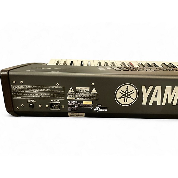 Used Yamaha s80 Keyboard Workstation