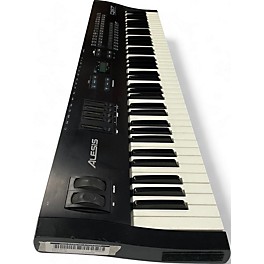 Used Alesis QS7 Synthesizer