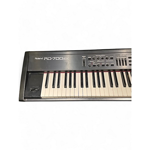 Used Roland RD700SX Keyboard Workstation