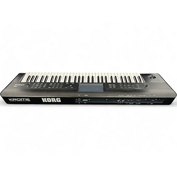 Used KORG Used KORG Krome 61 Key Keyboard Workstation