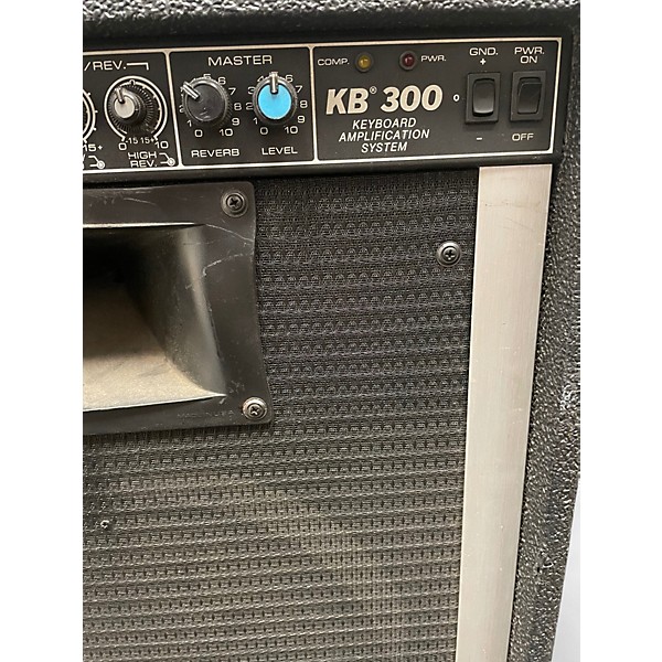 Used Peavey kb 300 Keyboard Amp