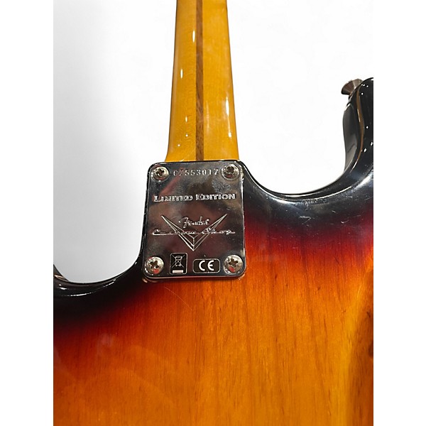 Used Fender 1961 NOS Stratocaster 2 Tone Sunburst Solid Body Electric Guitar