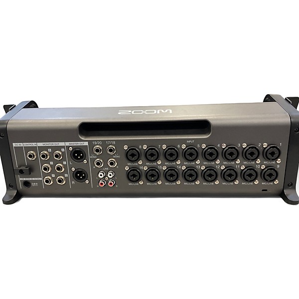 Used Zoom LiveTrak L-20R Digital Mixer