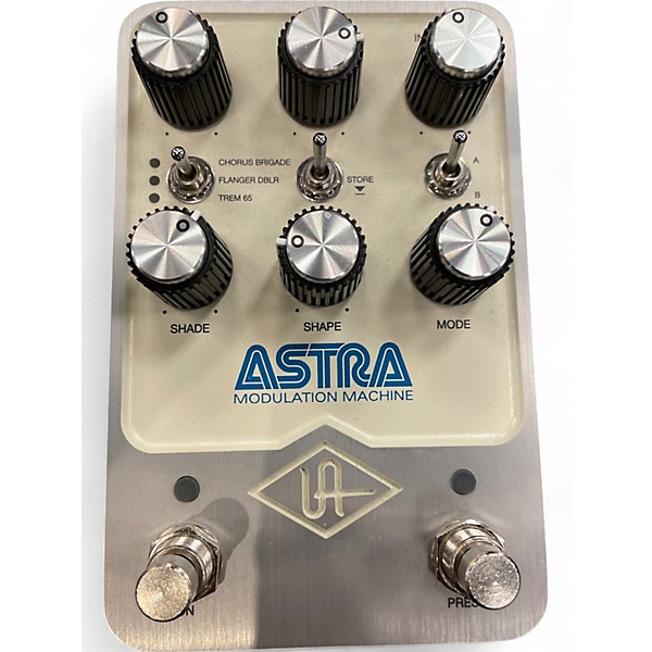 Used Universal Audio Astra Modulation Machine Effect Pedal