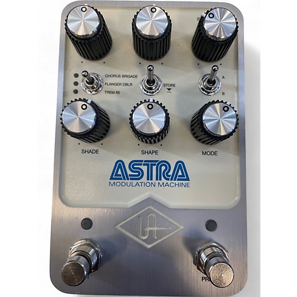 Used Universal Audio Astra Modulation Machine Effect Pedal