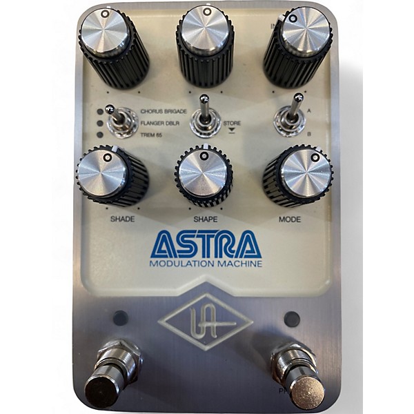 Used Universal Audio Astra Modulation Machine Effect Pedal