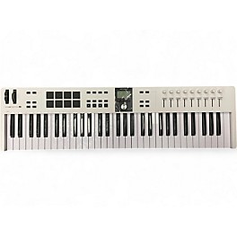 Used Arturia Used Arturia Keylab Essential 61 MIDI Controller