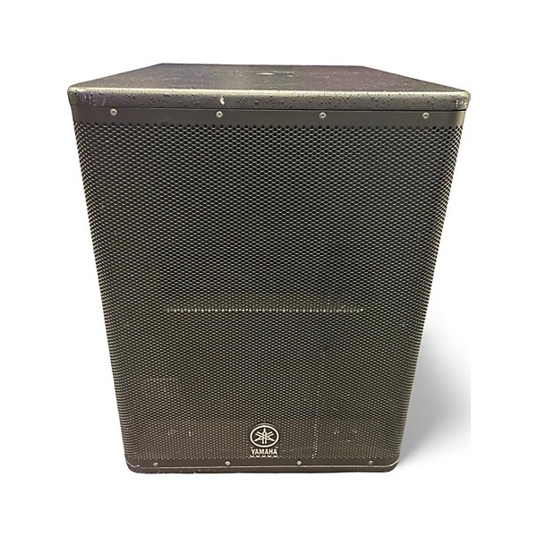 Used Yamaha DXS15 Powered Subwoofer