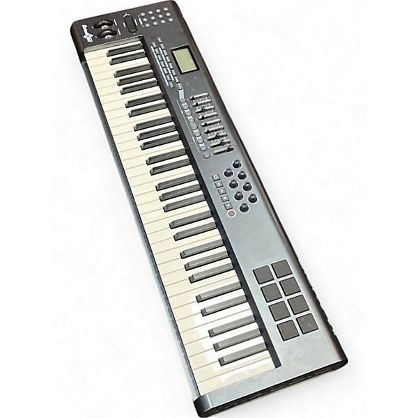 Used M-Audio Axiom 61 Key MIDI Controller