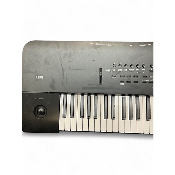 Used KORG Nautilus 73 Keyboard Workstation