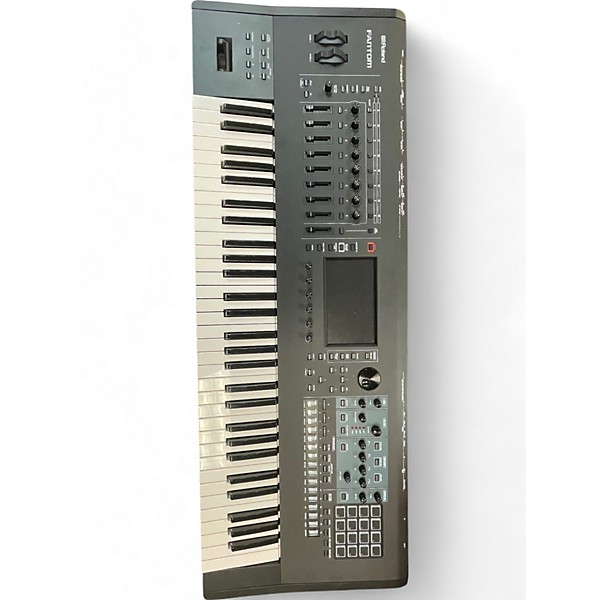 Used Roland Fantom 6 Keyboard Workstation