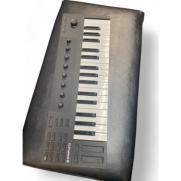 Used Native Instruments KOMPLETE KONTROL 