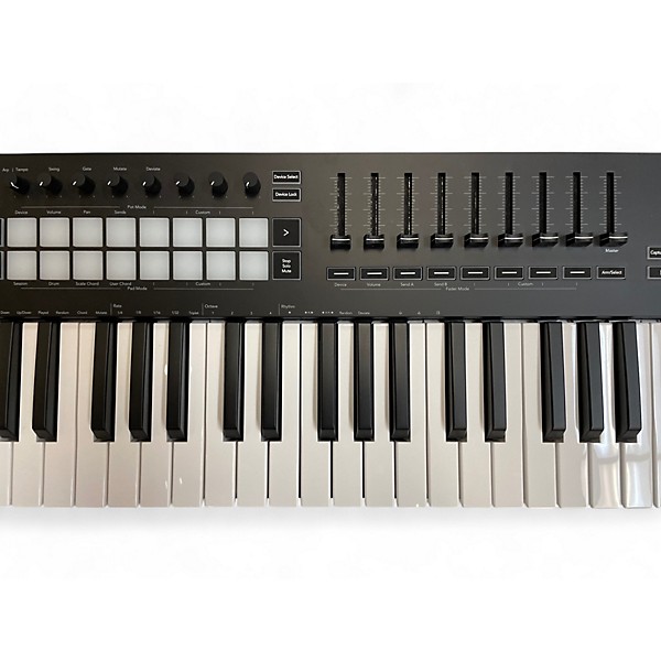 Used Novation launchkey 61 mk3 MIDI Controller