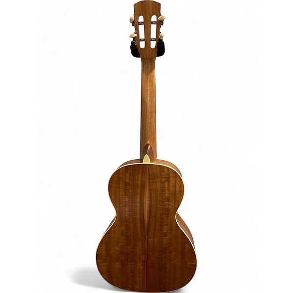 Used Alvarez AU90T Natural Ukulele