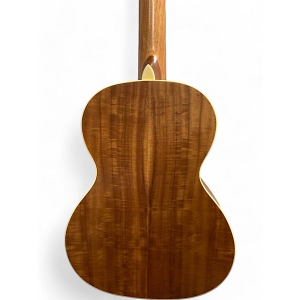 Used Alvarez AU90T Natural Ukulele