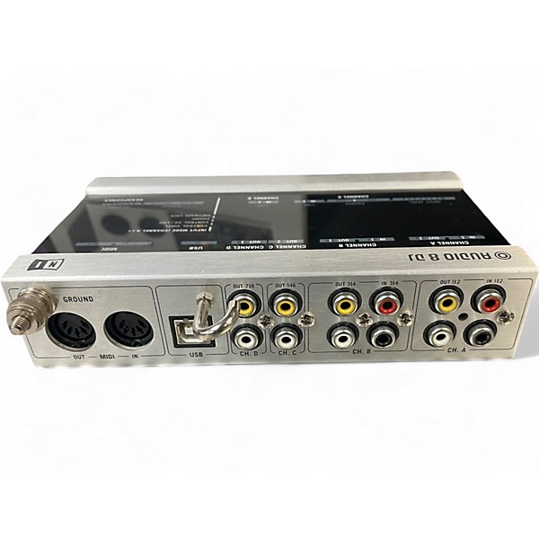 Used Native Instruments Audio 8 DJ Audio Interface