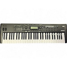 Used KORG KROSS 2 61 Key Keyboard Workstation