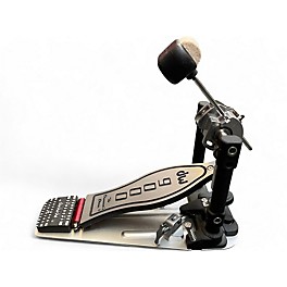 Used DW 9000 Series Single Single Bass Drum Pedal