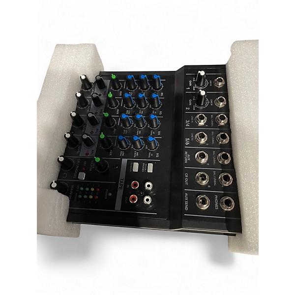 Used Mackie mix 8 Digital Mixer