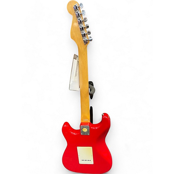 Squier Stratocaster レッド 71pV0jjEyeL._UF350,350_QL80_.jpg