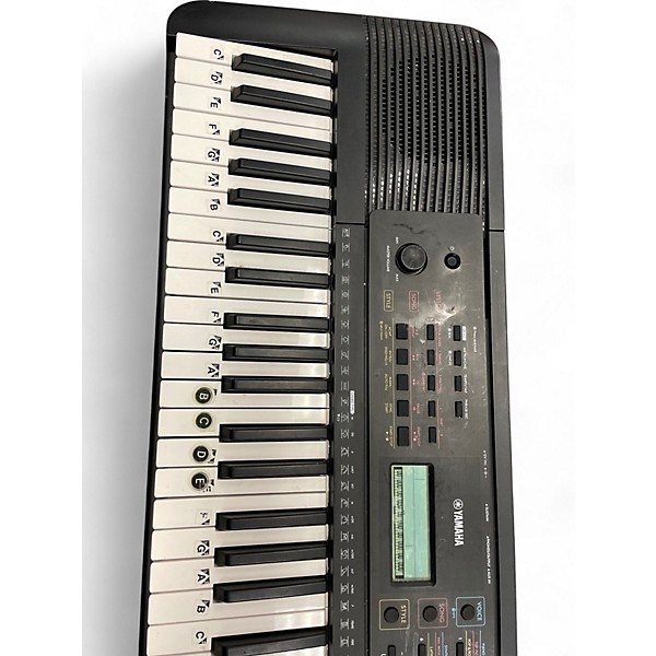 Used Yamaha PSRE273 Keyboard Workstation