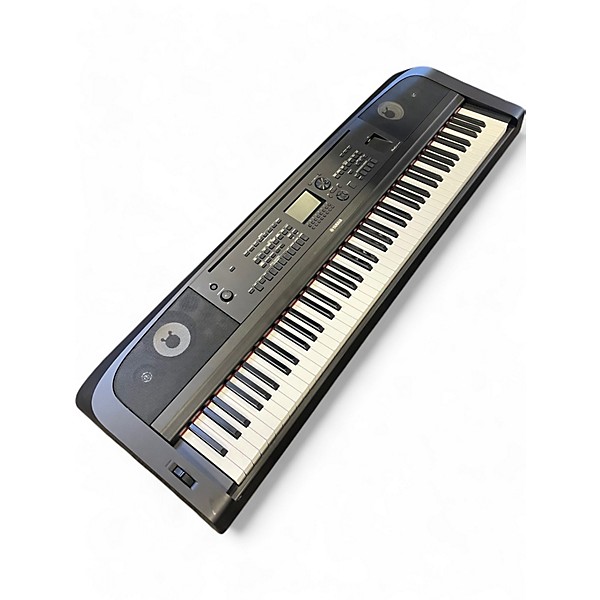 Used Yamaha DGX-670 Digital Piano