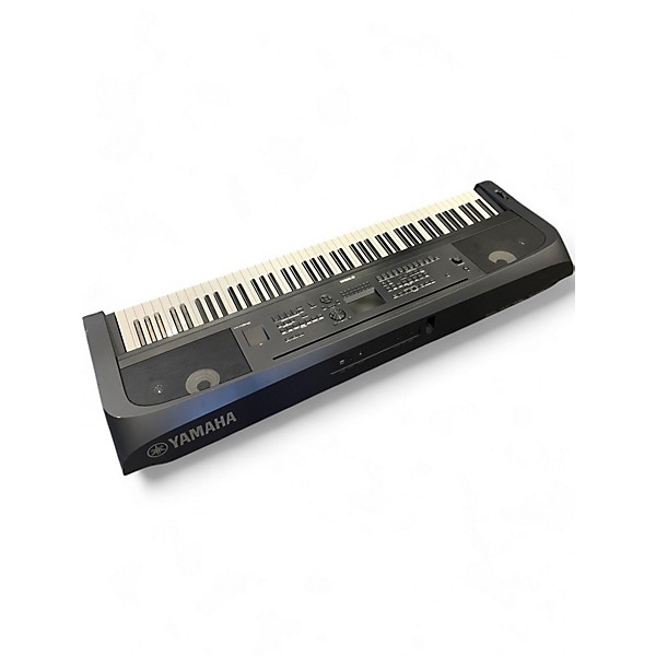 Used Yamaha DGX-670 Digital Piano