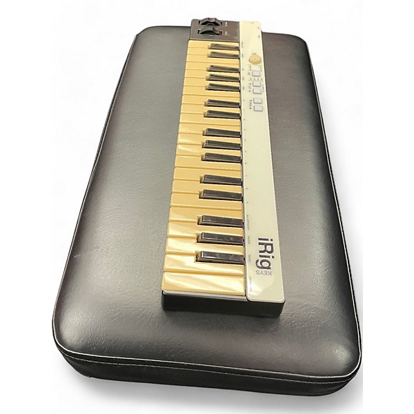 Used IK Multimedia IRIG KEYS MIDI Controller