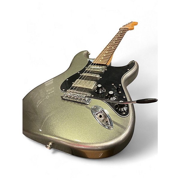 Used Fender PLAYER SERIES STRATOCASTER HSH Silver Solid Body Electric Guitar
