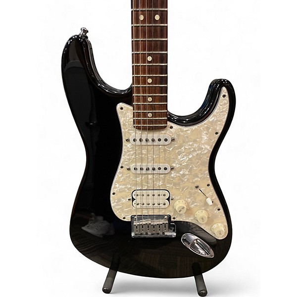 Used 1997 Fender USA Lone Star Stratocaster Black Solid Body