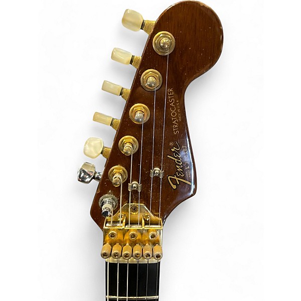 Vintage 1984 Fender ELITE STRATOCASTER WALNUT Solid Body Electric Guitar