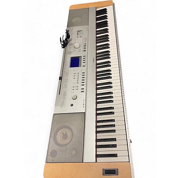 Used Yamaha DGX640 88 Key Digital Piano