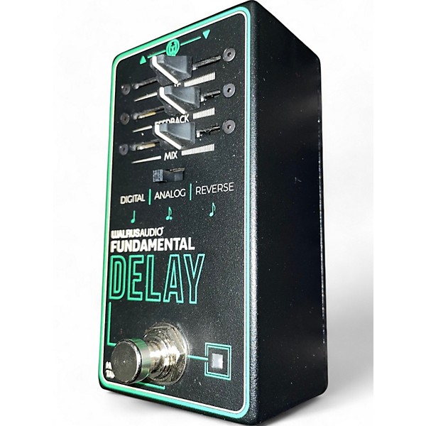 Used Walrus Audio fundamental delay Effect Pedal