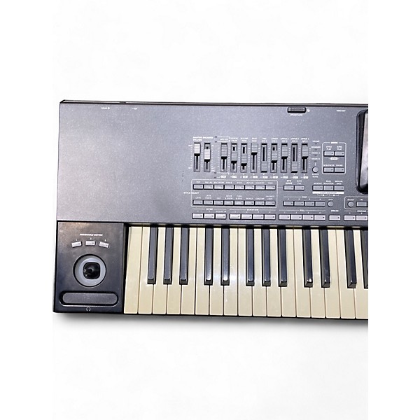 Used KORG PA3X 76 Key Keyboard Workstation