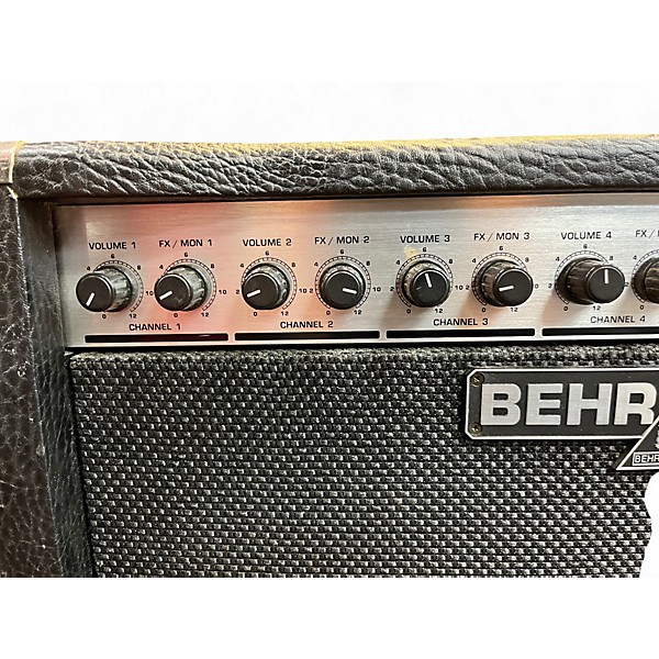 Used Behringer KX1200 Keyboard Amp