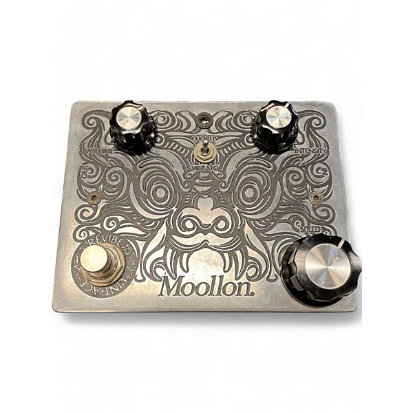 Used Moollon Buffer Age chorus Effect Pedal